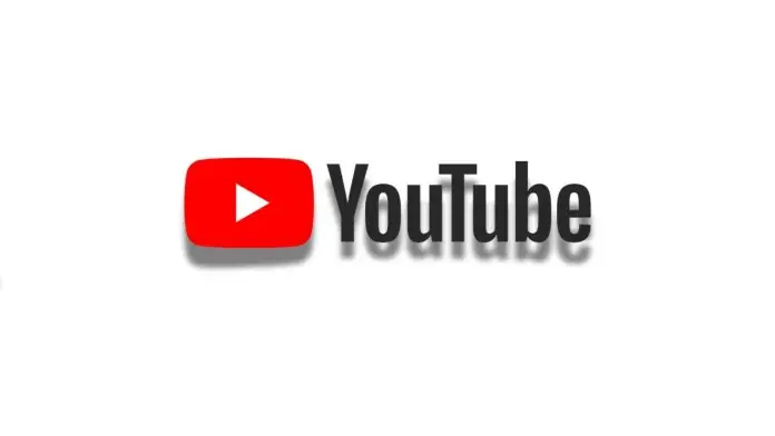 YouTube'da izlenme sayısını artırmanın yolları (7 ipucu) YouTube görüntülenmeleri önemlidir çünkü algoritmayı etkiler. Algoritma da sizi daha fazla izleyiciyle buluşturur. YouTube izlenmeleriniz sabit kalıyor, tıklanma alamıyor, YouTube’da üst sırada yer alırken Google’da aramalarda çıkmıyorsanız yazımızı okumaya devam edin. İster YouTube’a yeni başlayın isterseniz uzun zamandır aktif olarak içerik üretin, bu ipuçları tam da sizin için. 1-BOGY küçük resimleri Video küçük resimleri, videolarınıza tıklamadan önce anlık görülen küçük resimlerdir. Bunlara küçük resimler denir çünkü küçük boyutlarda bir ön gösterim resmi gibidir. Küçük resim ile izleyicilere videonuzun içeriğiyle ilgili bir fikir vermiş olursunuz. Bu küçük resimler önemlidir çünkü izleyicilerin videonuza tıklamasını sağlamak için çok etkilidir. Eğer videonuzun izlenmesini istiyorsanız bu küçük resmi oldukça ilgi çekici yapmak için BOGY yöntemini kullanabilirsiniz. Bu da; -Mavi(Blue) -Turuncu (Orange) -Yeşil (Green) -Sarı (Yellow) renklerini kullandığınızda seyircinin dikkat çektiğinden izlenmeyi ve tıklamayı artırmak için kullanılan bir yöntemdir. 2- Başlık Başlık videonuzun başarısını etkileyen en önemli konulardan biridir. Başlıklar YouTube’unuzun başarılı mı başarısız mı olacağını gösteren en önemli şey olabilir. Bu başlıkları yazarken nelere dikkat edeceğinizi ve hangi taktikleri kullanmanız gerektiğinden bahsedeceğiz. Başlıkların sonunda parantez koymak Yapılan araştırmalar blog yazılarında olduğu gibi YouTube başlıklarında da parantez kullanımının tıklamaları artırdığını gösterdi. Başlıklarda sayı kullanmak Sayı eklenen başlıklar izleyiciye, istediği bilgiye ulaşacağına dair bir güven veriyor. Bu sayılar yıl olabilir, kullanılan strateji ve adım sayısı olabilir, maddi rakamlar olabilir. Başlıklarda 50 karakteri geçmemek Yapılan araştırmalar 50 karakterden az olan başlıkların daha fazla izlenme aldığını gösterdi. Başlıklarda 40-50 arası karakteri geçmeyin. 3-Açıklama YouTube, video açıklamalarına yazdığınız şeylerin YouTube algoritması tarafından kullanıldığını açıkladı. Siz de bu açıklama kısmını kullanarak daha çok izleyicinin size ulaşmasını istiyorsanız; İlk iki cümlede anahtar kelime kullanın İlk cümleler oldukça önemlidir. Bu kısımda video ile ilgili anahtar kelimeleri kullanacaksınız. ilk iki cümlede iki kere anahtar kelimeyi geçirin. 150 karakterlik bir açıklama yazın Geri kalan “daha fazlasını göster” kısmına ise video konunuz ile ilgili özet bir metin yazın ve bu metni 150 karakterden uzun tutmayın. Sona link ekleyin Açıklamanın sonuna sosyal medya linklerinizi bırakın. Tercihen en aktif olduğunuzu bırakın. 4. Önerilen videolar Önerilen videolarda olmak sandığınızdan daha çok izlenme getirebilir. Peki nasıl önerilen videolarda yer alacağız? Açıklayalım. Önerilen videolar izleyiciye, izlediği içeriğin bir benzerini sunmak için vardır. Bu durumda ortak konuları paylaştığınız en çok izlenen video içerik üreticilerinin etiketlerini kopyalayacaksınız. Siz de popüler olan videoların yanında önerilen video olarak izleyicinin karşısına çıkma şansı yakalayacaksınız. Böylece etiket kullanımının da önemine değinmiş olalım. 5-Google arama sonuçları Videonuzun google arama sonuçlarında görüntülenmesi size ekstra pek çok izlenme getirir. Youtube’da aramada üstte çıkanlar Google’da da üstte çıkacak diye bir şey yoktur. Elbette bunun birkaç sebebi var; Videoda anahtar kelimeyi söylemek Anahtar kelimeyi birkaç kere sesli ve anlaşılabilir şekilde söylemek google aramalarında sizi o anahtar kelimede üst sıralarda listeliyor. Çünkü videonun neyle ilgili olduğunu Google anlayabiliyor. Videoya transkript/altyazı eklemek Google transkriptleri analiz ederek videonun konusunu kolayca anlıyor ve sizi aramalarda üst sıralarda çıkarıyor. 6-İzleyiciyi harekete geçirmek YouTube’da sıralamalarda öne çıkmak için izleyiciyle etkileşim oldukça önemlidir. Bu etkileşimi almak için ise yol çok basit: Onlardan etkileşime geçmelerini isteyin yani harekete geçirici bir çağrıda bulunun. Videonun sonunda onlardan abone olmalarını ve yorum bırakmalarını söyleyin. Çok basit görünebilir ama oldukça etkili bir yoldur. 7-Sosyal medya kullanmak YouTube linkini direkt olarak sosyal medya hesabınızda paylaşmak yerine, bir video kesiti paylaşarak açıklamaya, “videonun tamamı için/ Hepsini izlemek için..” gibi ifadeler yazın. Yorumlara YouTube’daki videonuzun linkini ekleyerek hem sosyal medyanızda izlenme alabilir hem kanalınıza link verebilir hem de YouTube videonuza farklı platformlardan izleyici çekebilirsiniz. İşte YouTube izlenmelerinizi artıracak ipuçlarımız bu şekildeydi. Siz de izlenmelerinizi artırmak için bu ipuçlarından faydalanmayı unutmayın.