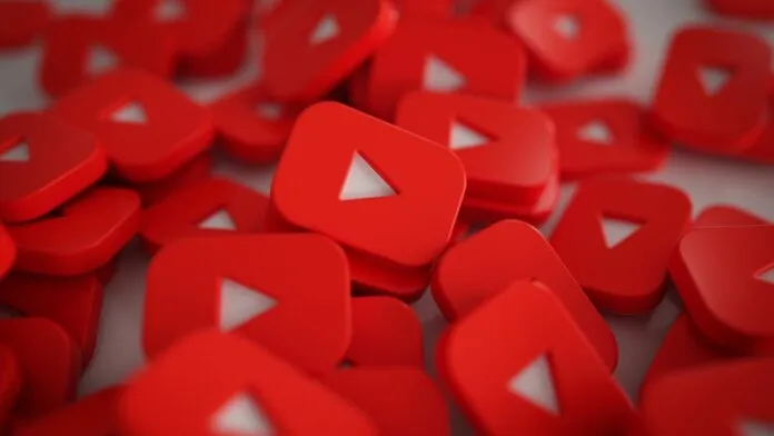 10 Adımda Başarılı Bir YouTuber Nasıl Olunur? 10 Adımda Başarılı Bir YouTuber Nasıl Olunur?